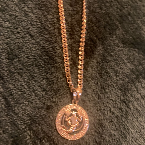 ❤️THIS BEAUTIFUL❤️ROSE GOLD❤️CANCER SIGN ZODIAC NECKLACE IS TRULY UNIQUE❤️ - Picture 6 of 7